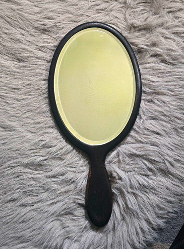 Oval handheld plastic vanity - handheld,