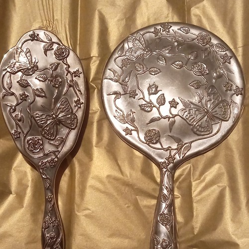 Silver plated vanity set - silver,
